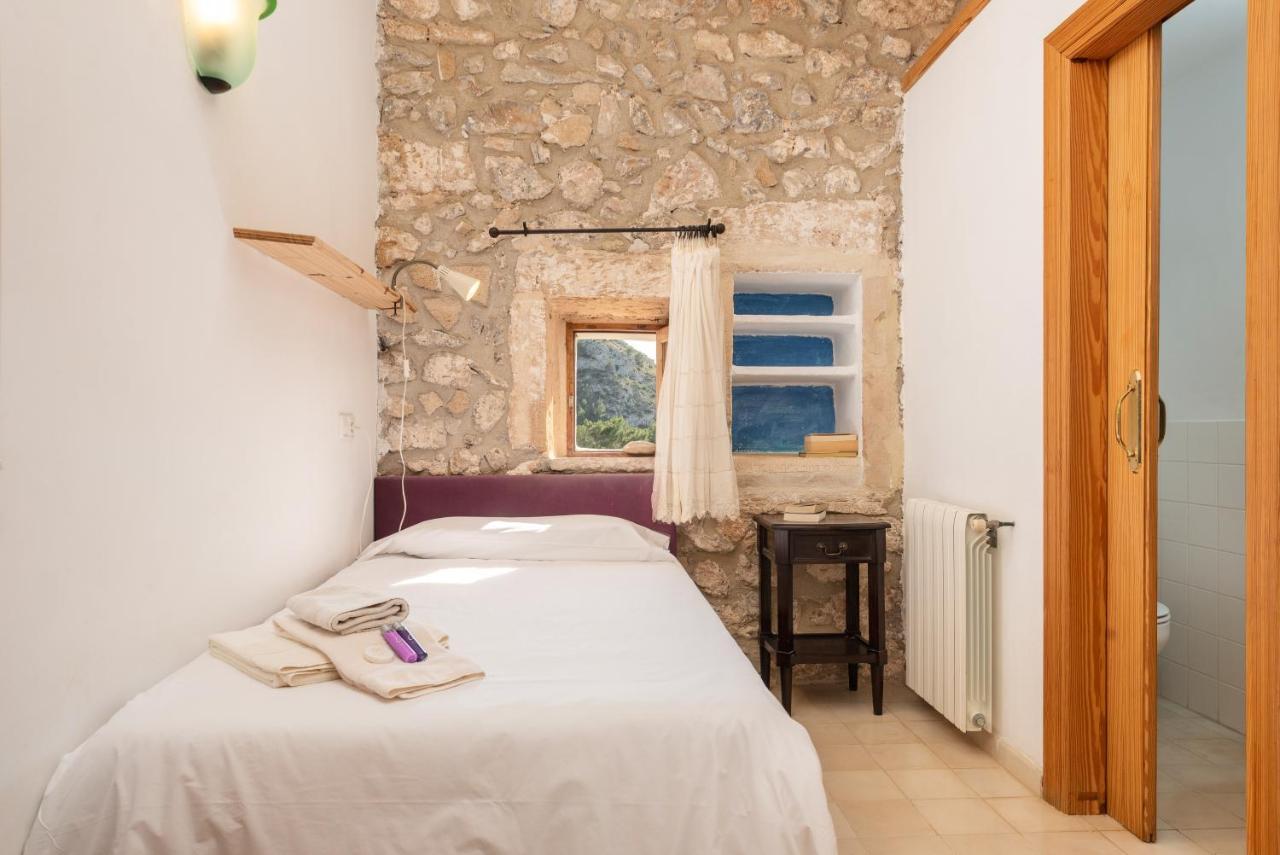 Petit Hotel Hostatgeria La Victoria Αλκούδια Δωμάτιο φωτογραφία