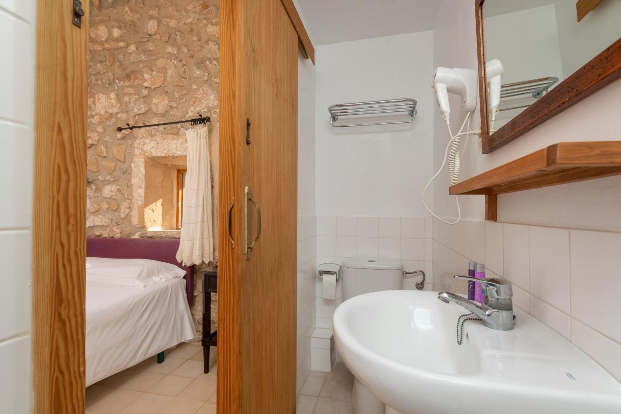 Petit Hotel Hostatgeria La Victoria Αλκούδια Δωμάτιο φωτογραφία